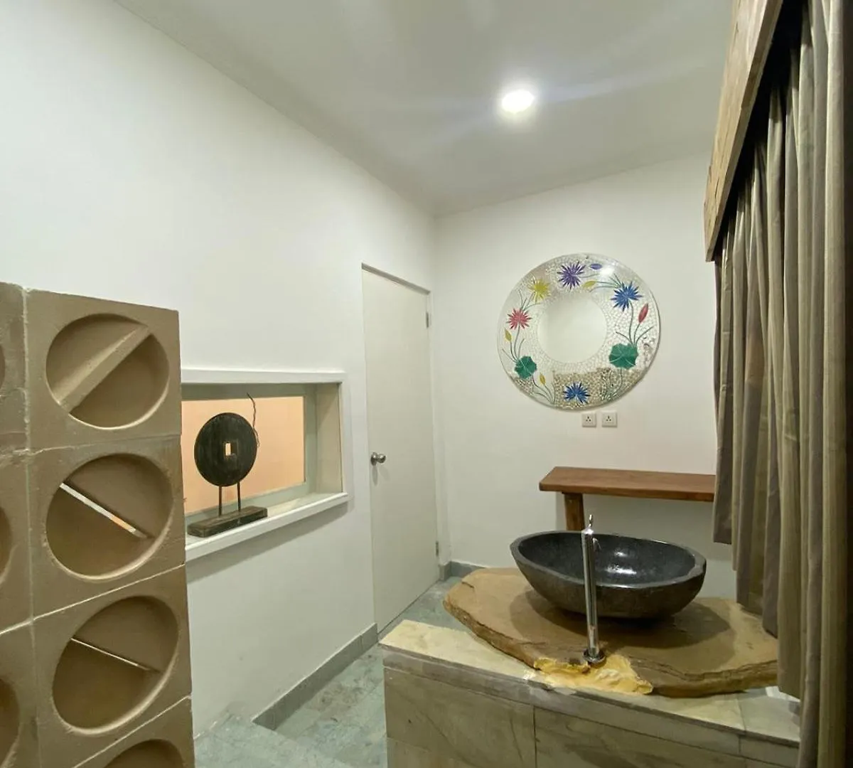 Homestay Lavender Star House Apartment Kuta