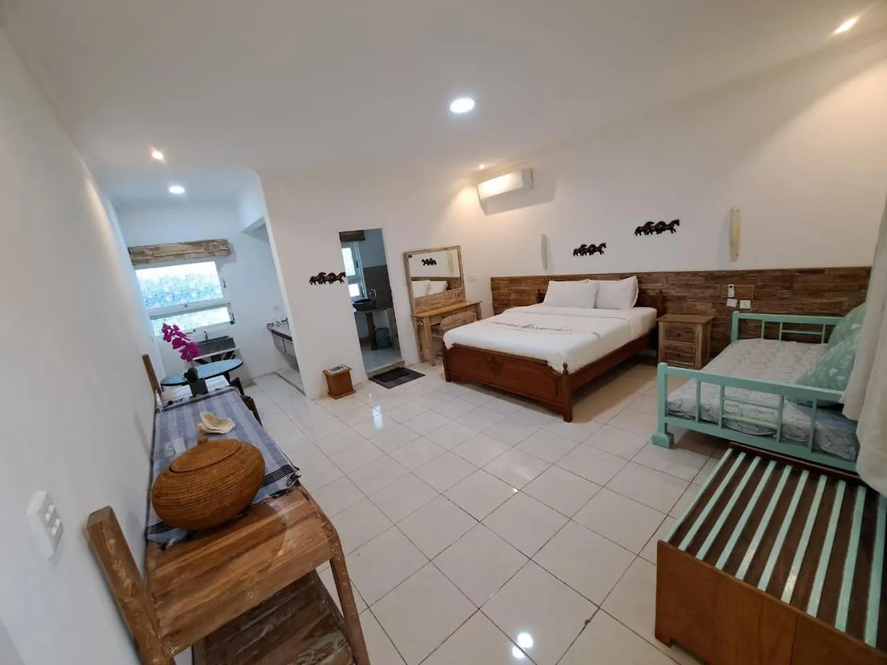 Lavender Star House Apartment Kuta  Indonesia